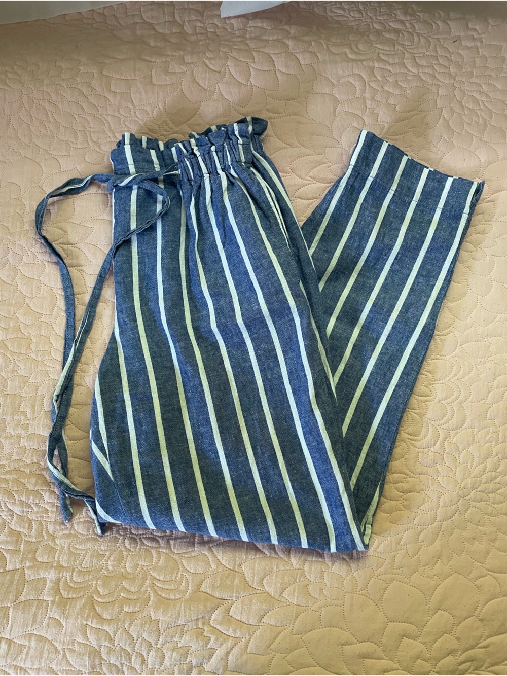 Women’s Striped Drawstring Waist Pants - Blue/White